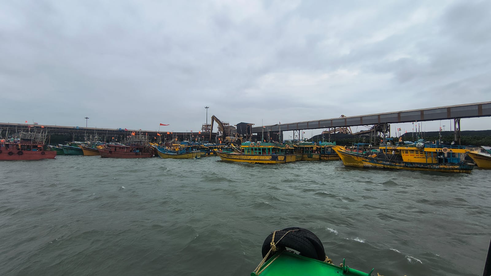 Paradip Port Coordinates Emergency Shelter for Andhra Pradesh Fishing Boats Amid Cyclonic Weather.