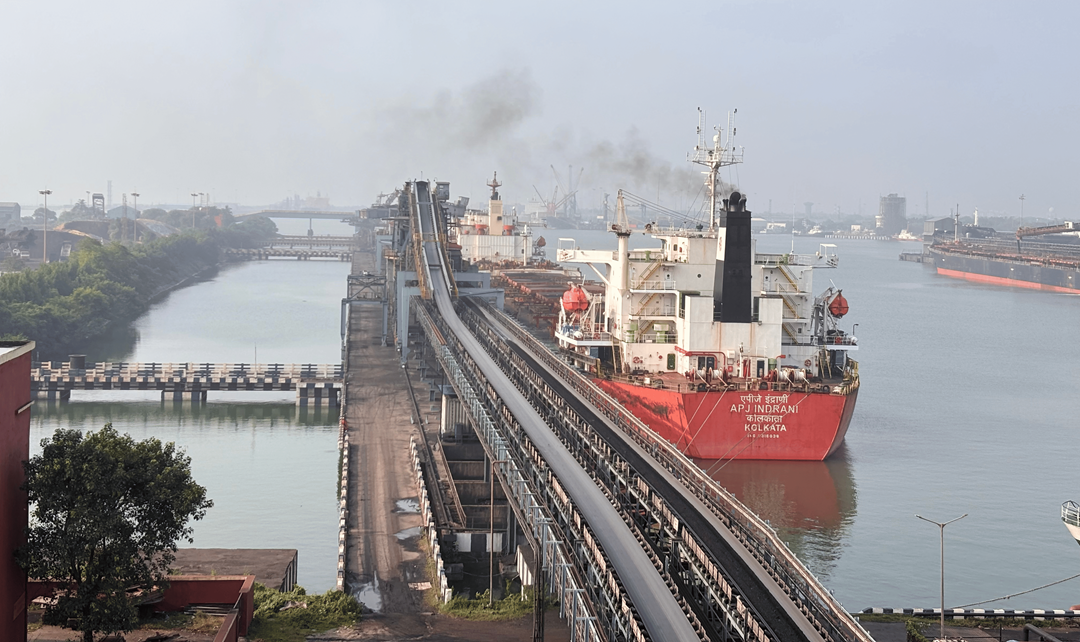 PARADIP PORT AUTHORITY SETS NEW SINGLE-DAY LOADING RECORD AT MCHP.